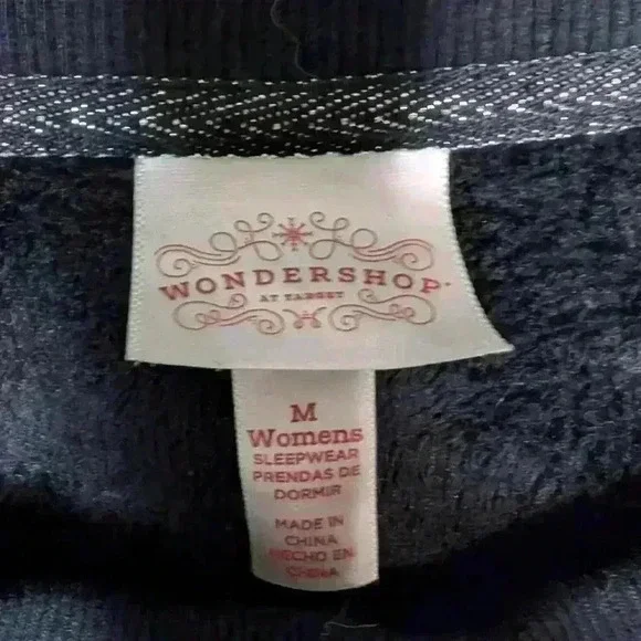 Wondershop long sleeve medium black velour sleepwear top soft cozy warm - Picture 2 of 6